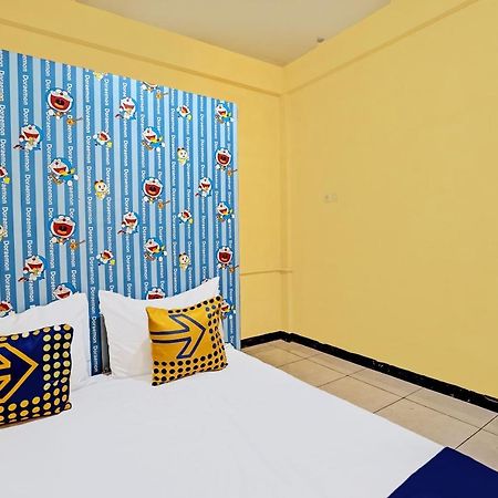 Oyo Life 91947 Kost Barokah Syariah Otel Mojokerto Dış mekan fotoğraf